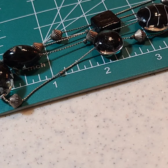 Glass BLACk Beads Necklace for sale - Picture 10 of 13